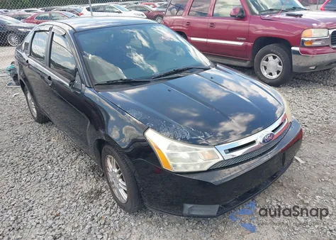 2011 Ford Focus Se z USA, uszkodzony, nr VIN 1FAHP3FN0BW120650